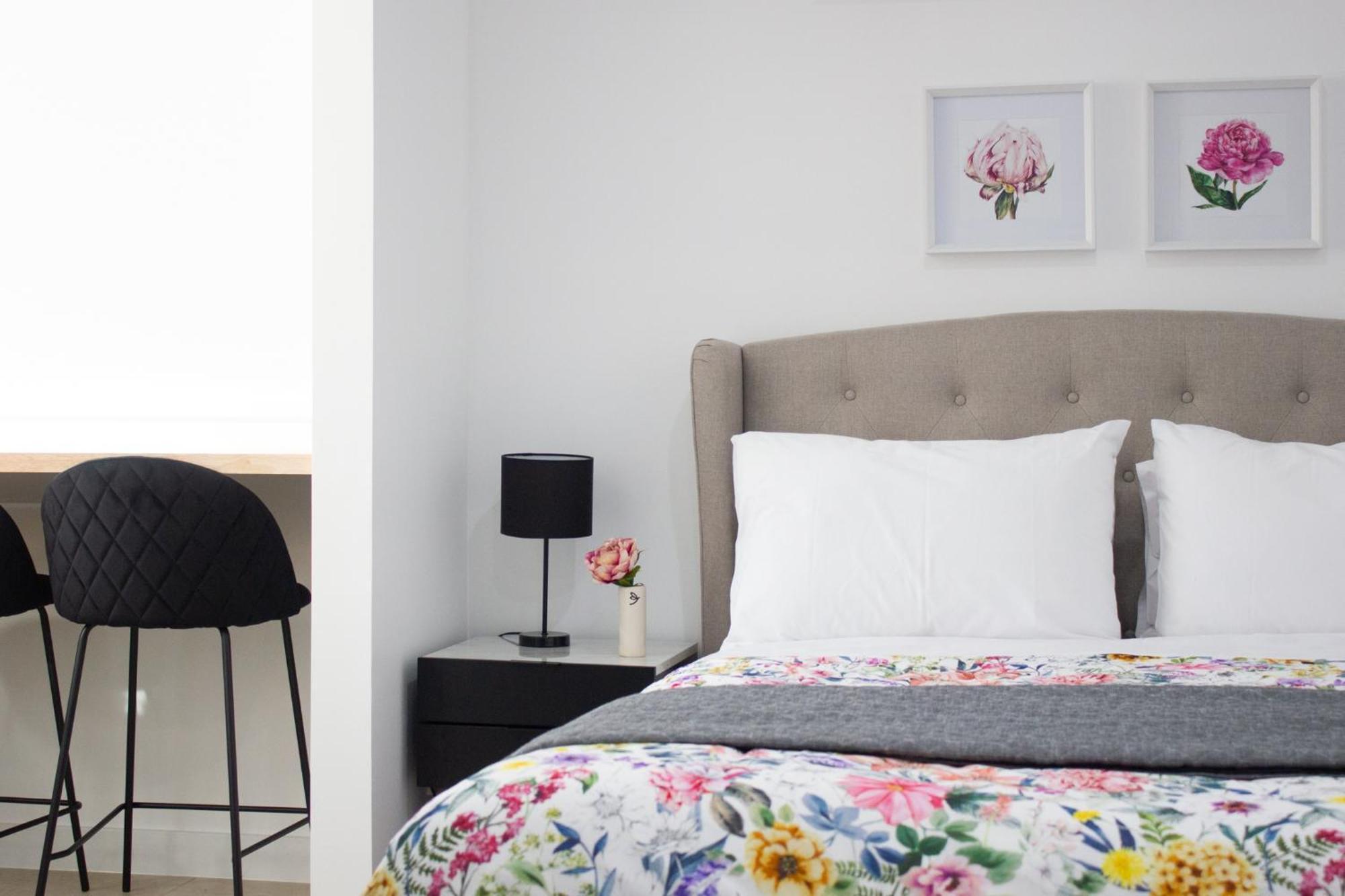 The Dragonfly Inn Launceston Ngoại thất bức ảnh
